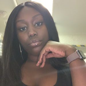 Meet your Posher, Erica